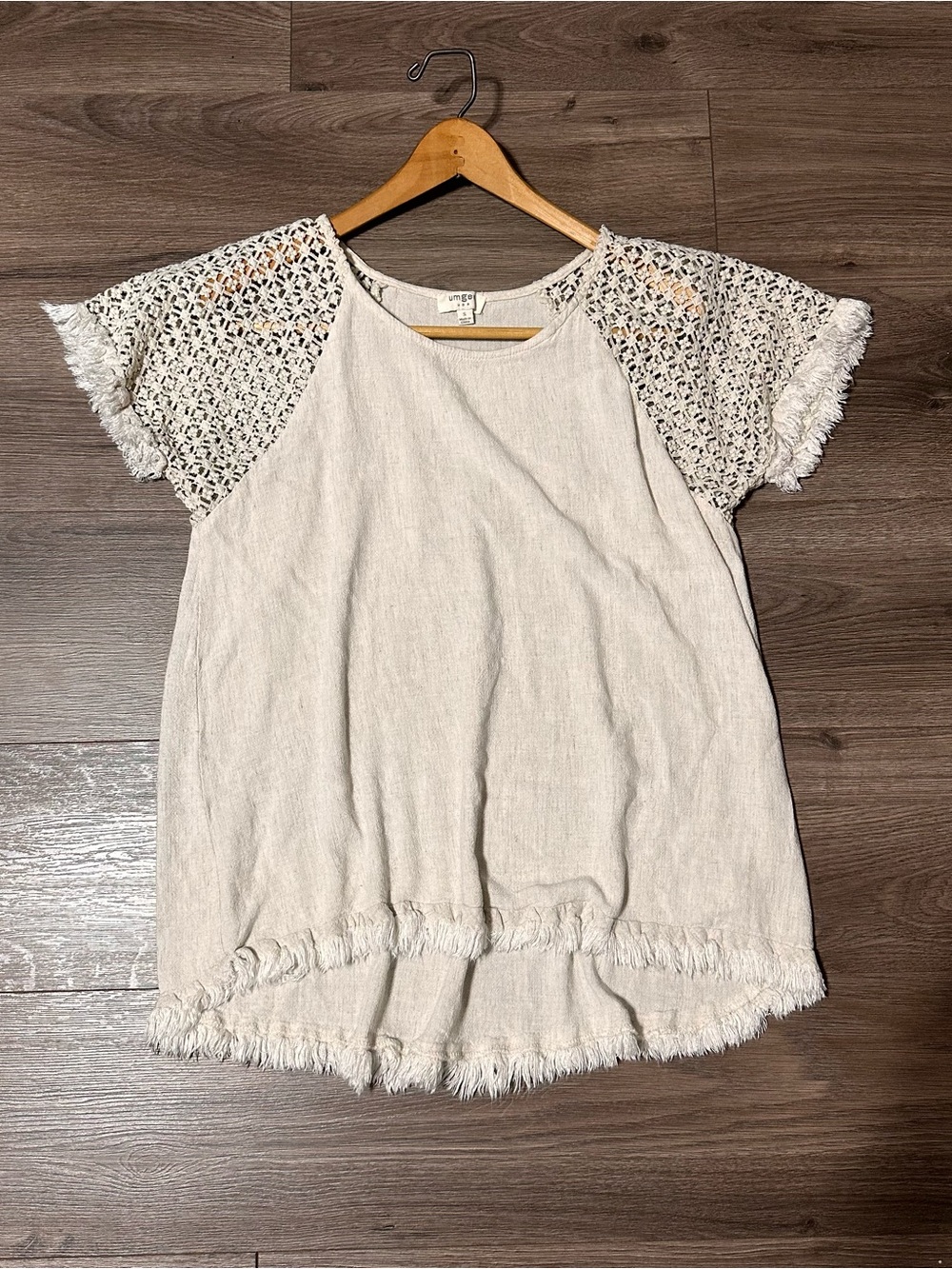 Umgee Cream Crochet Sleeve Fringe Tunic Top
